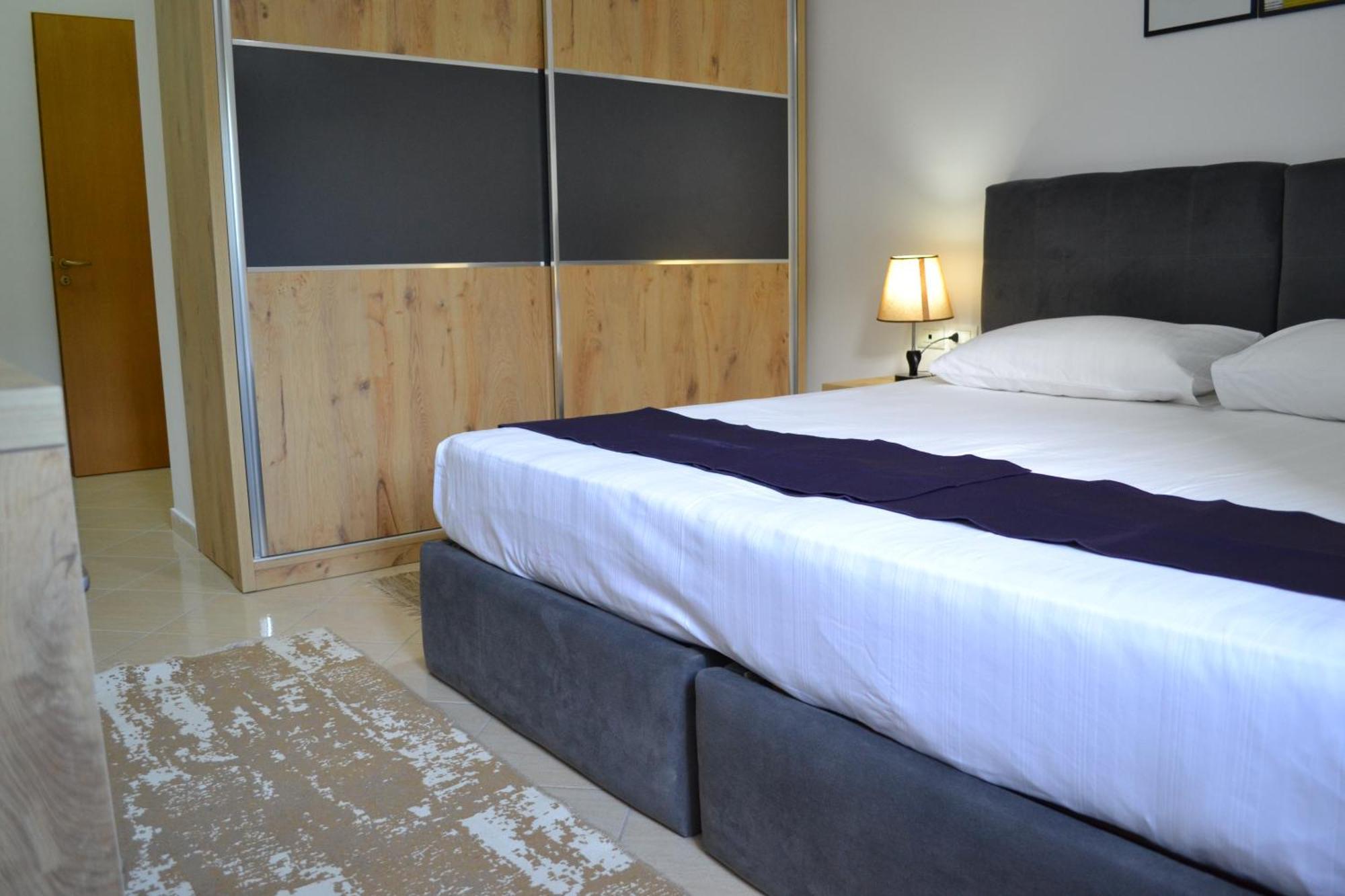 Seaview Gateway 2 Bedrooms Apartment & Garage Vlorë エクステリア 写真