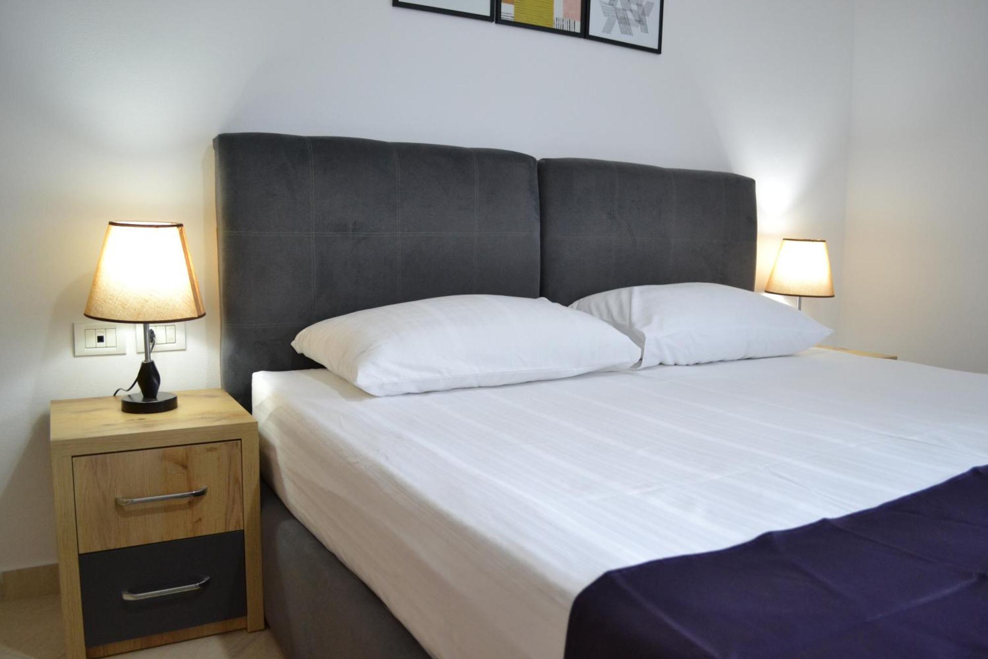 Seaview Gateway 2 Bedrooms Apartment & Garage Vlorë エクステリア 写真