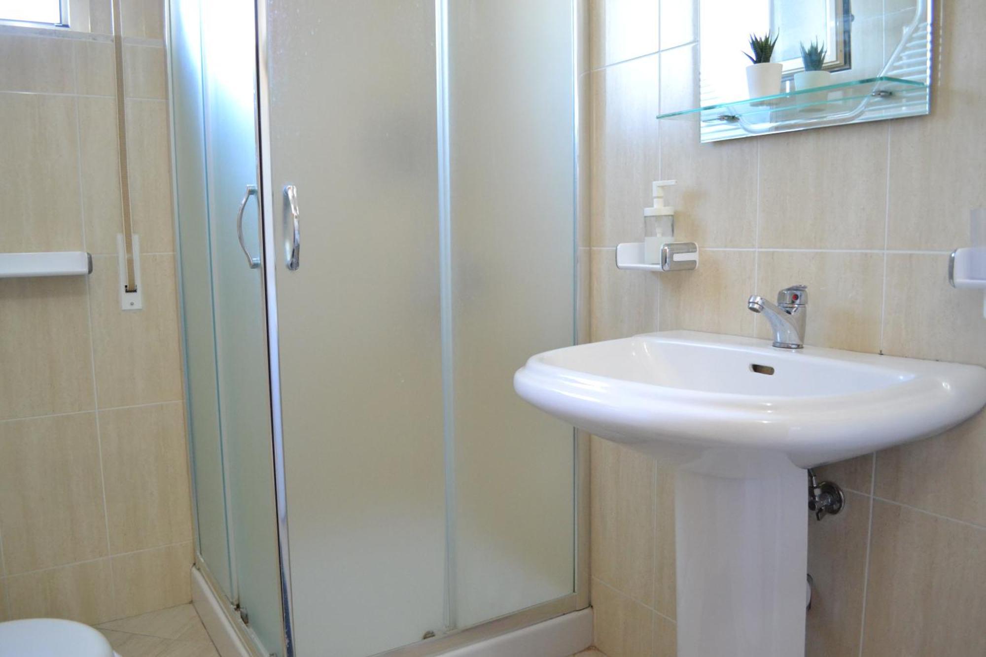 Seaview Gateway 2 Bedrooms Apartment & Garage Vlorë エクステリア 写真