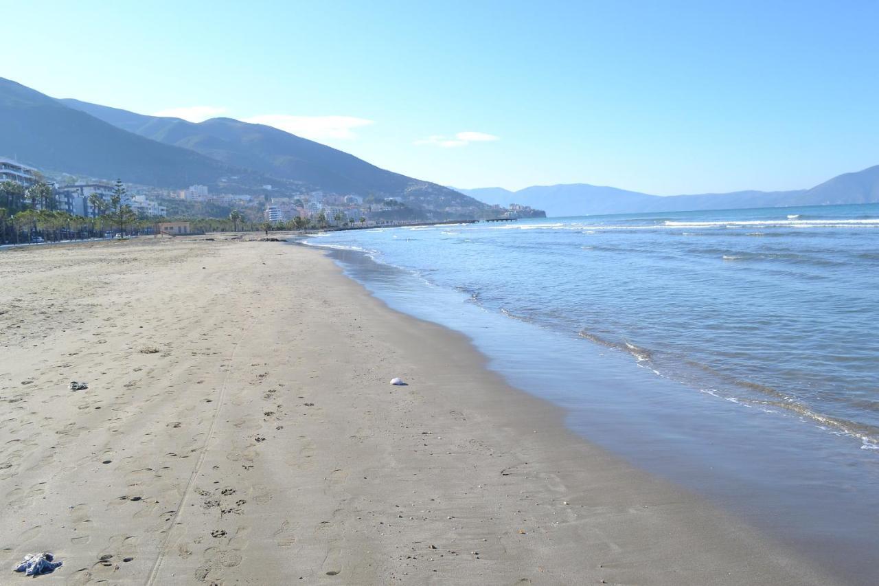 Seaview Gateway 2 Bedrooms Apartment & Garage Vlorë エクステリア 写真